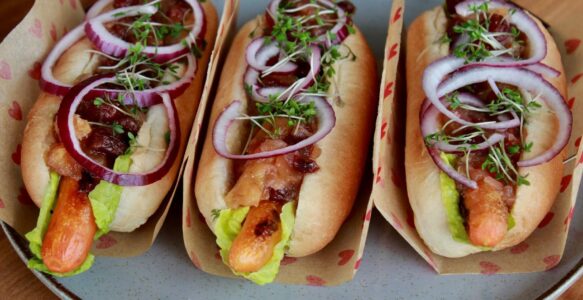 Gulerods-hotdog